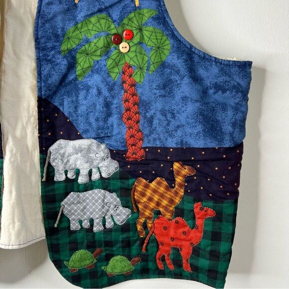 Handmade Vintage Noah's Ark Themed Quilted Vest with Animal Motifs - Picture 5 of 16